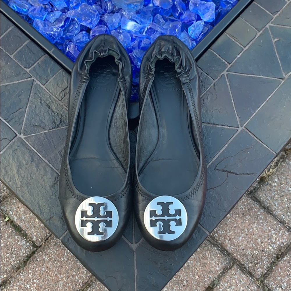 Tory Burch Black Ballet Flats Gem